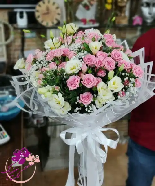 دسته گل خواستگاری رز مینیاتوری